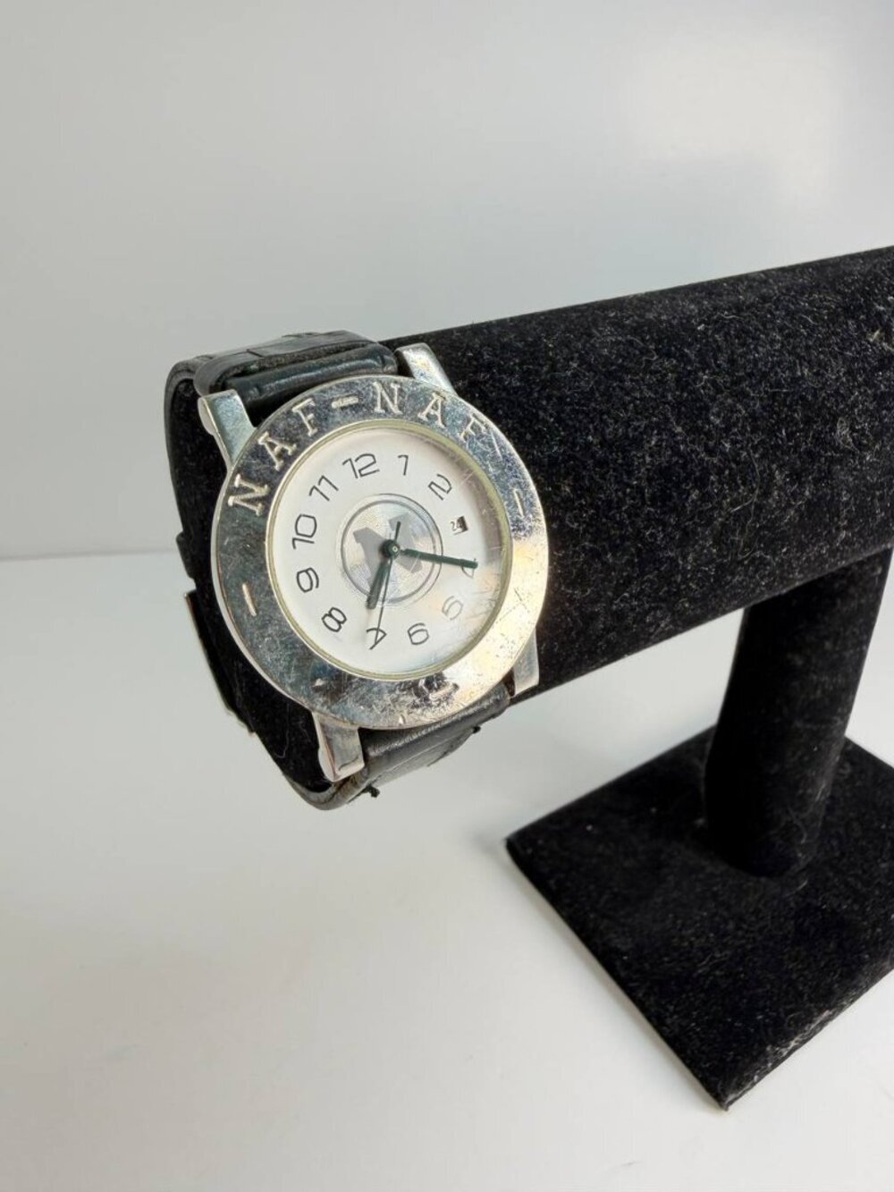 Naf-Naf Women’s Watch – Paris-Inspired Fashion Timepiece